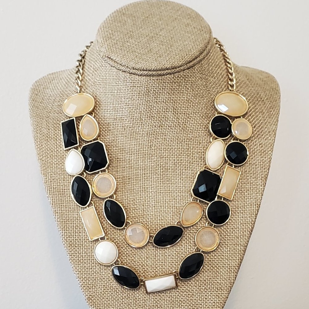 3/$15 Double Strand White,Black and Tan Links Necklace 16 1/2"-19"